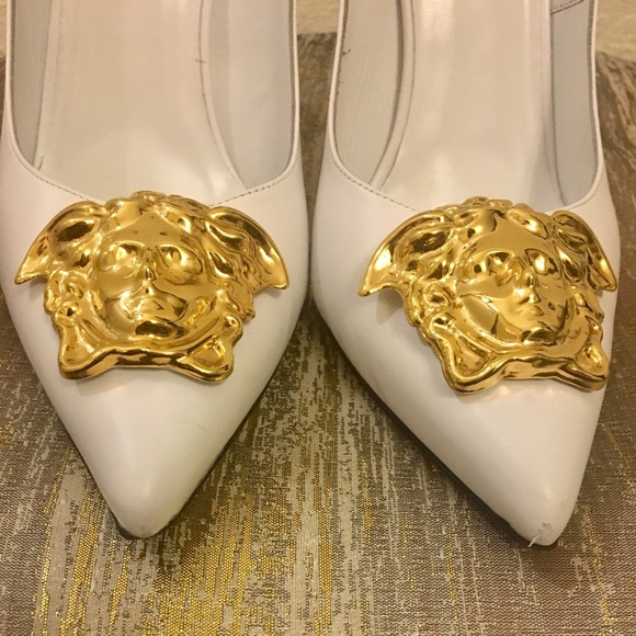 Versace White & Gold Palazzo Pumps - Picture 7 of 8